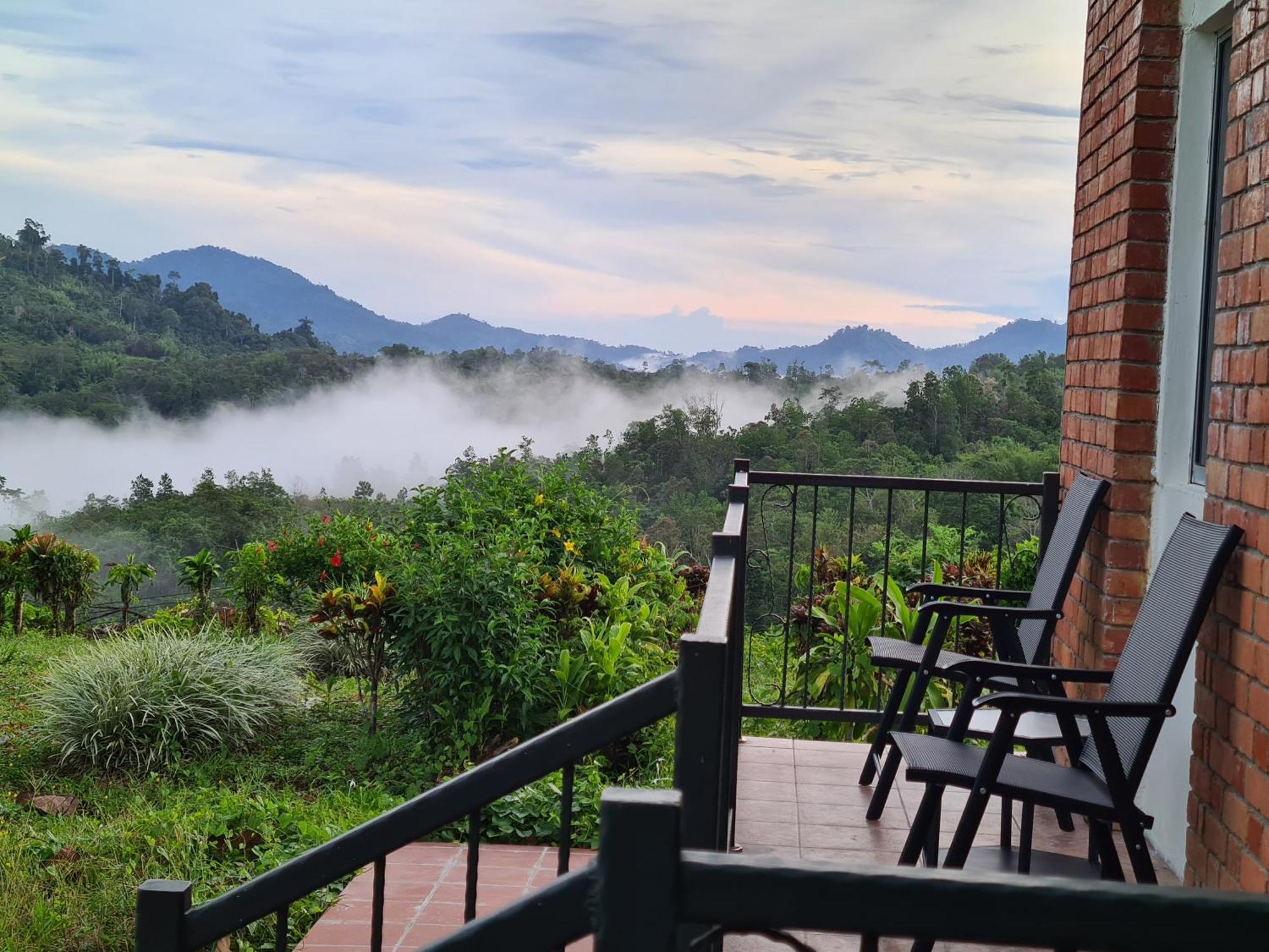 Sabah Tea Resort Ранау Экстерьер фото